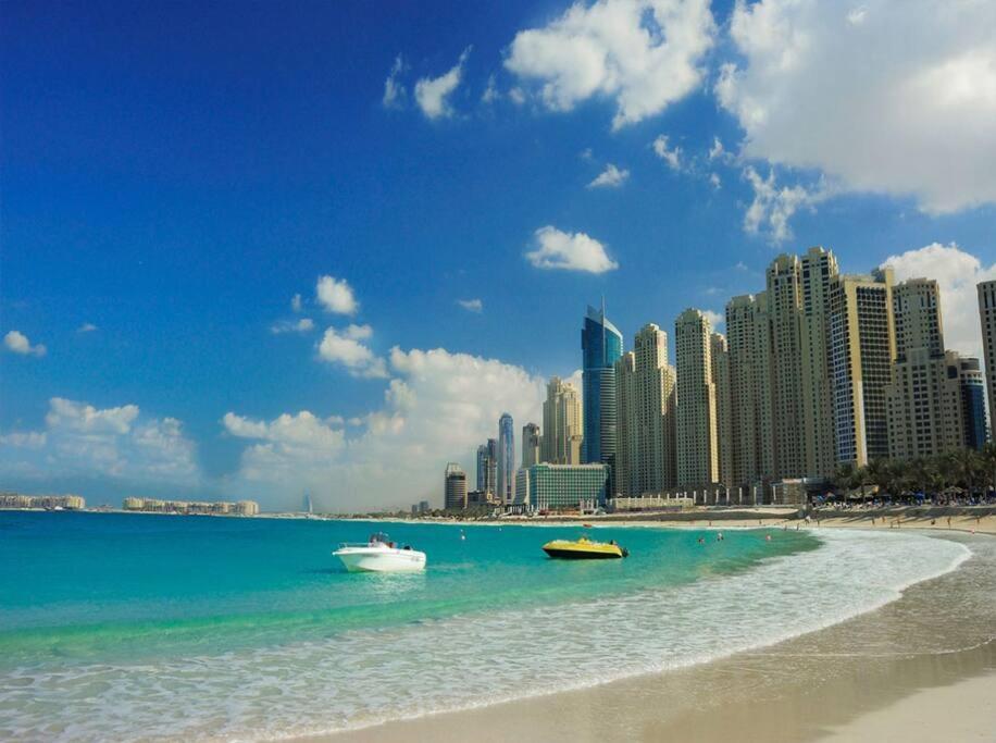 La Buena Vida Holiday Homes - Beach Front Very Spacious, Luxe And Modern 3 Bedroom With Full Kitchen In Jbr , 3 Min To The Jbr Beach Dubai Marina And Tram Station Kültér fotó
