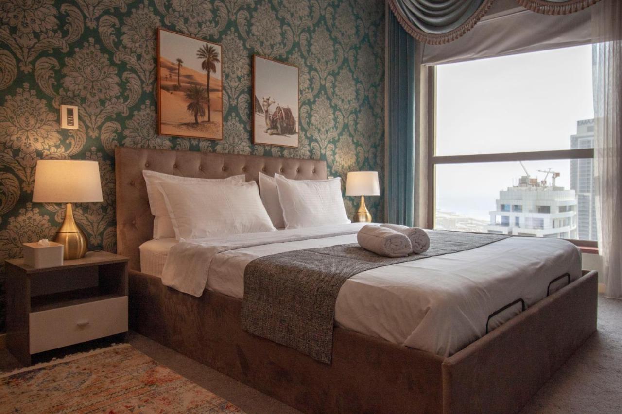 La Buena Vida Holiday Homes - Beach Front Very Spacious, Luxe And Modern 3 Bedroom With Full Kitchen In Jbr , 3 Min To The Jbr Beach Dubai Marina And Tram Station Kültér fotó